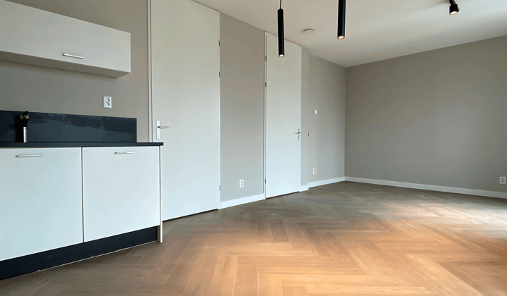 Appartement · 76 m² · €2350,-