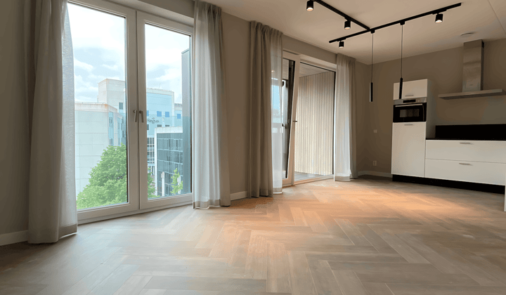Appartement · 76 m² · €2350,-
