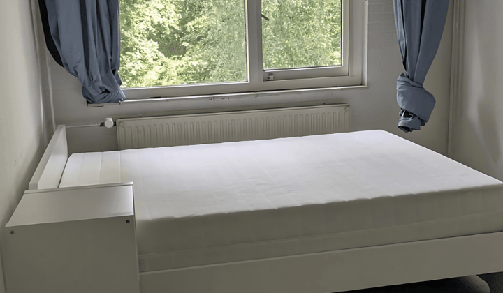 Kamer · 13 m² · €1160,-