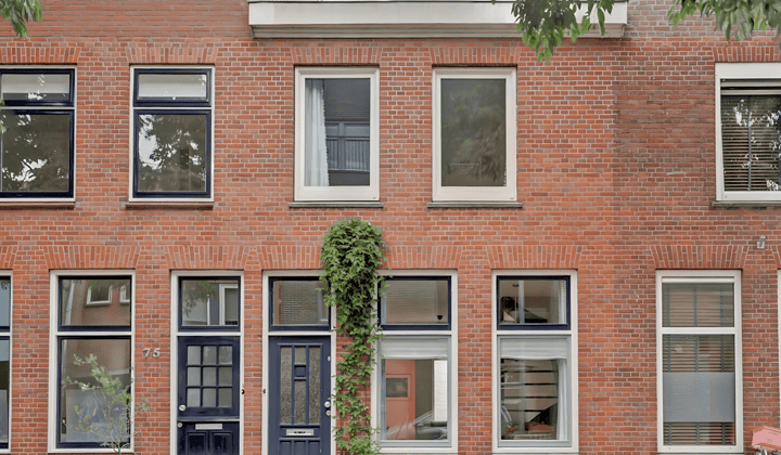 Huis · 76 m² · €2400,-