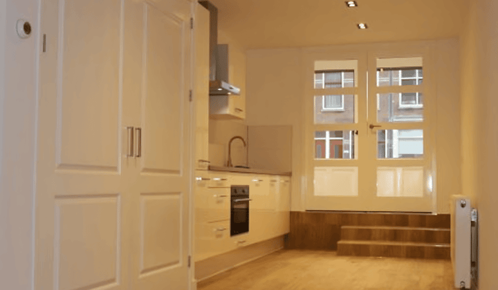 Huis · 46 m² · €1175,-