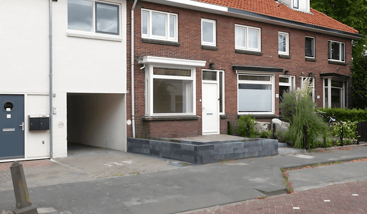 Huis · 113 m² · €2950,-