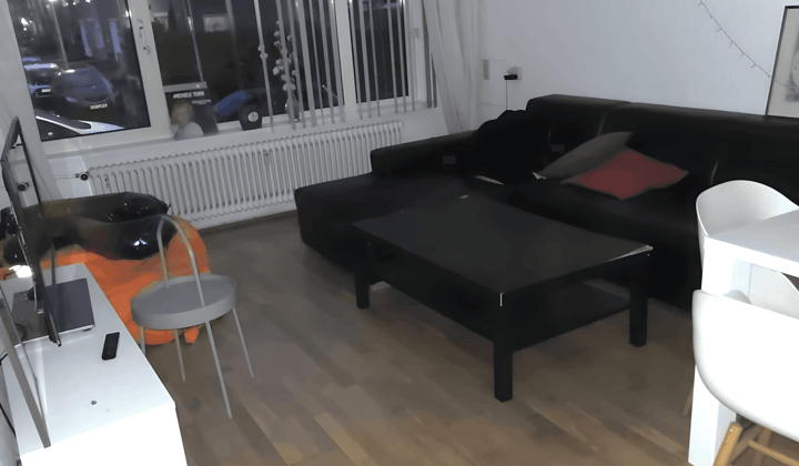 Kamer · 81 m² · €630,-