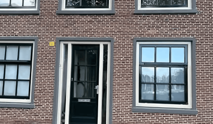 Huis · 50 m² · €542,-
