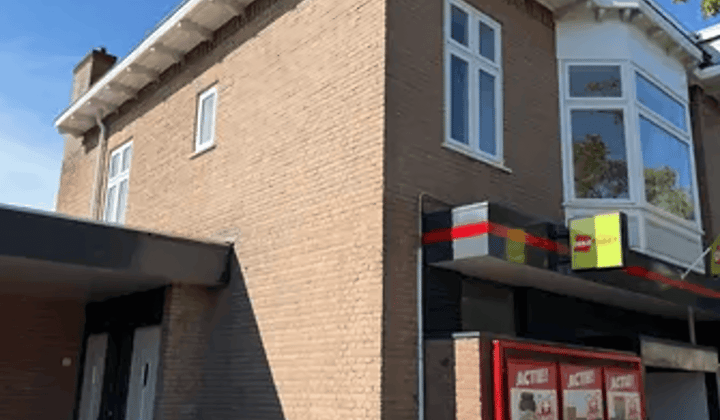 Appartement · 112 m² · €2500,-