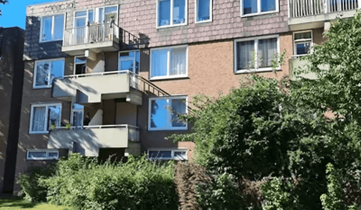 Huis · €1045,-