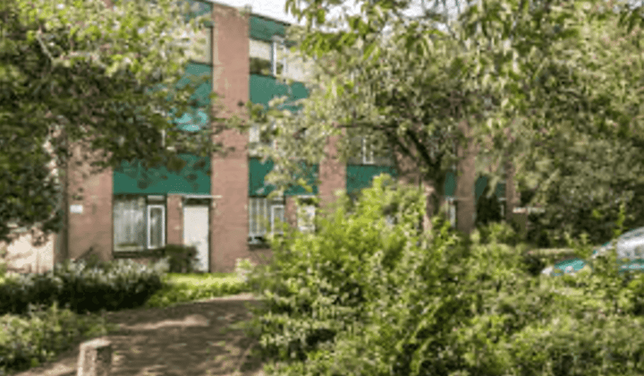 Huis · 106 m² · €1435,-