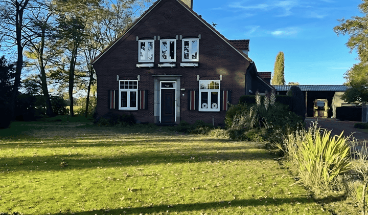 Huis · 115 m² · €1250,-