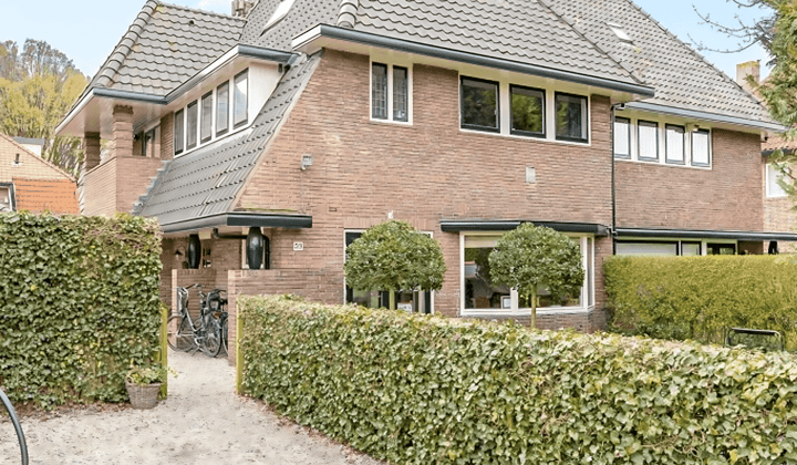 Huis · 165 m² · €3250,-
