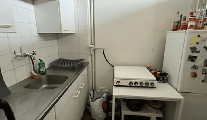 Studio · €1190,-