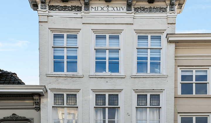 Appartement · 101 m² · €2300,-