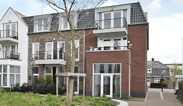 Appartement · 89 m² · €1950,-