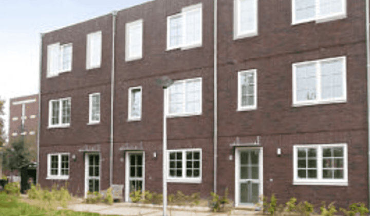 Huis · 139 m² · €2250,-