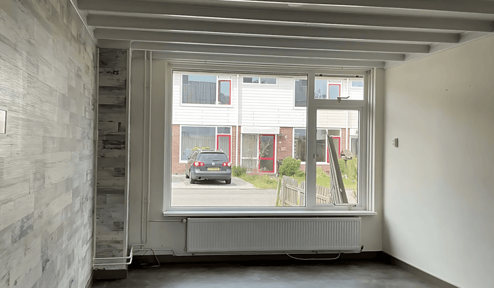 Huis · 101 m² · €205,-