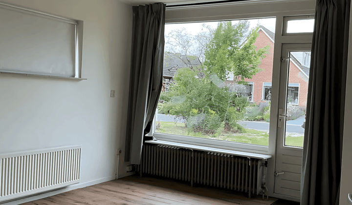 Huis · 85 m² · €498,-