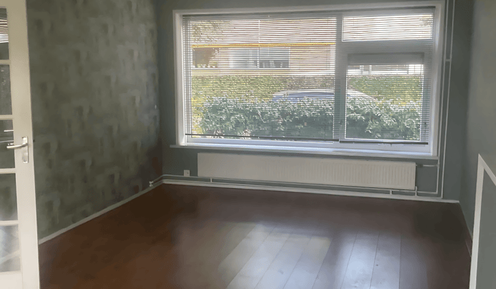 Huis · 100 m² · €475,-