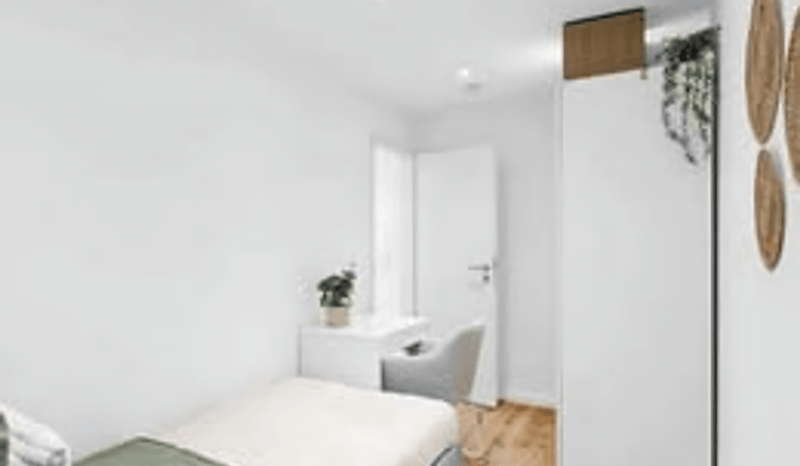 Kamer · €499,-