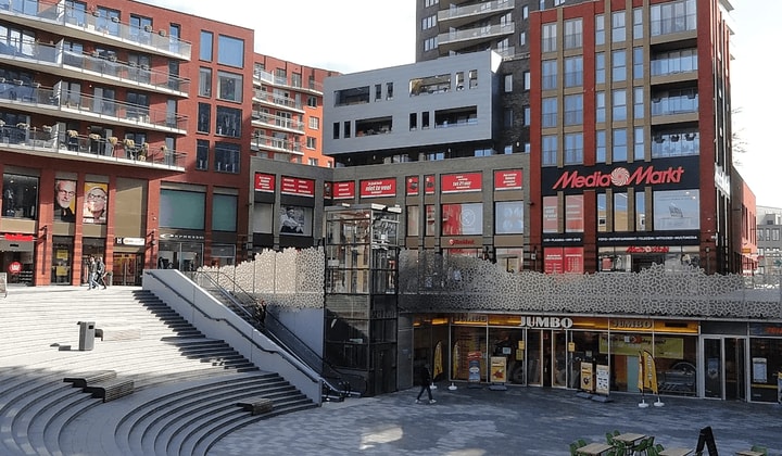Appartement · 87 m² · €1705,-