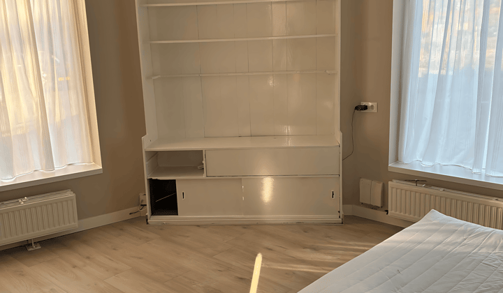 Kamer · 12 m² · €690,-