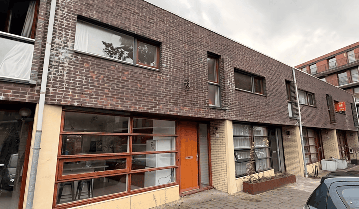 Huis · 108 m² · €2500,-