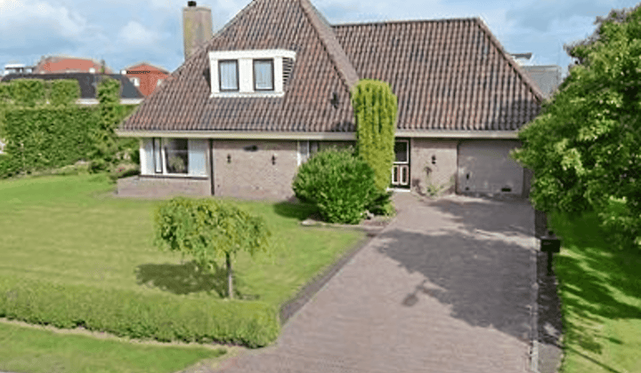 Huis · 157 m² · €1850,-