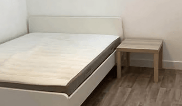 Kamer · 10 m² · €732,-