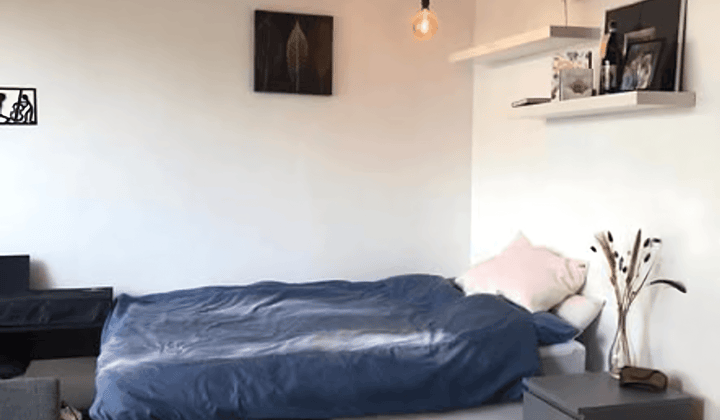 Kamer · 28 m² · €510,-