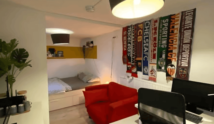 Kamer · 16 m² · €500,-