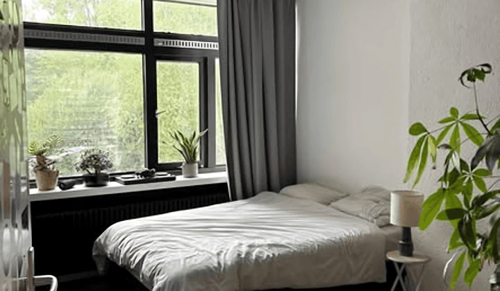 Onderhuur kamer 15 m² met inschrijving, alleen mannen