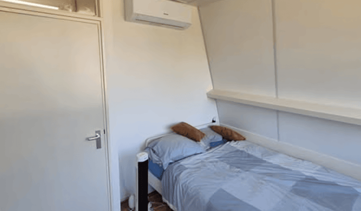 Huis met 2 slaapkamers en wasmachine, registratie mogelijk