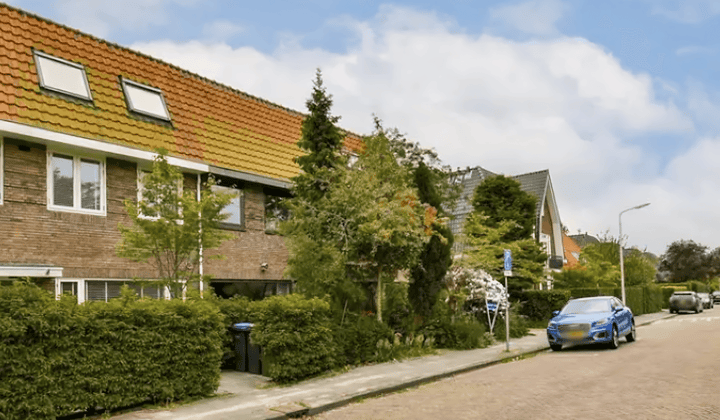 Huis · 152 m² · €4500,-