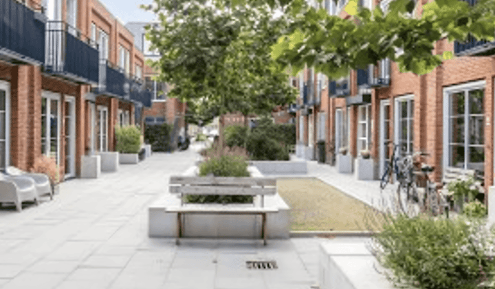 Studio · 46 m² · €1200,-