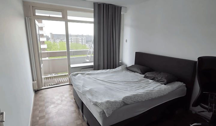 Kamer · 13 m² · €900,-