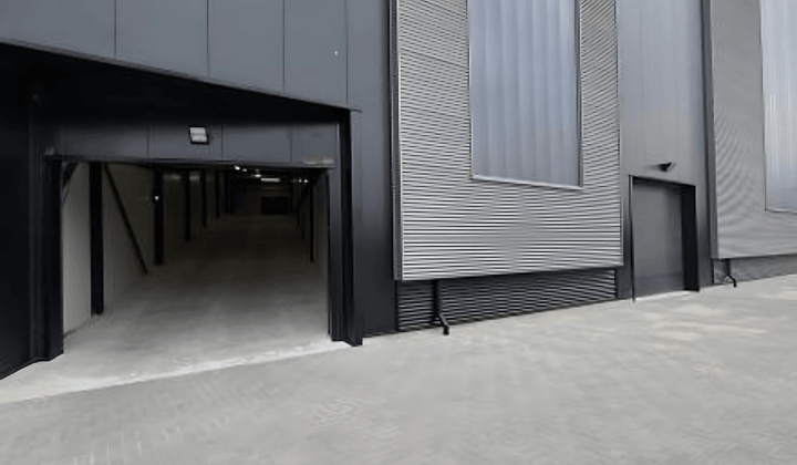 Parkeerplaats · 19 m² · €450,-