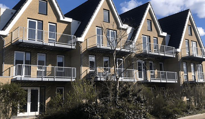Appartement · 90 m² · €2200,-