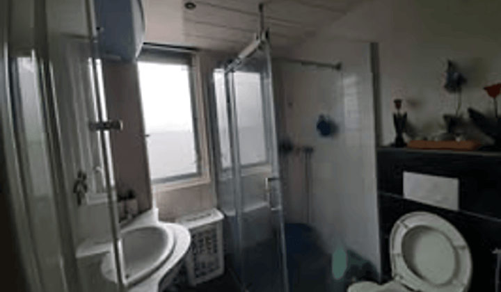 Kamer · €700,-