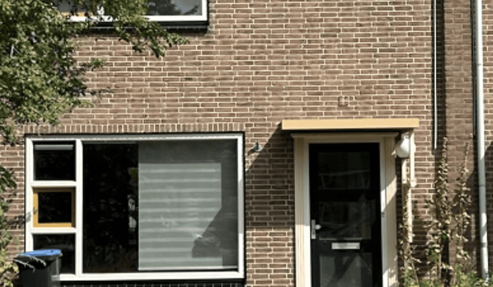 Huis · 65 m² · €932,-