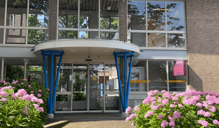 Kantoor · 17 m² · €350,-