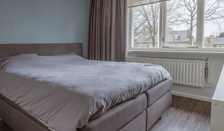Kamer · 120 m² · €55,-