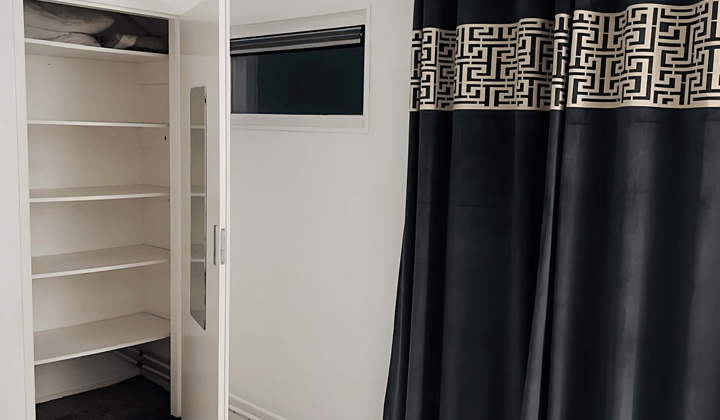 Kamer · 35 m² · €650,-