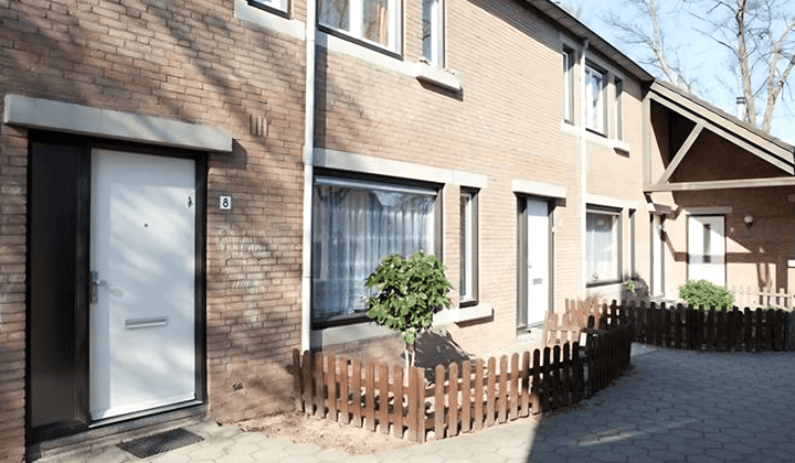 Huis · 62 m² · €932,-