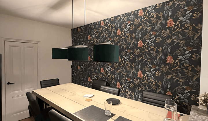 Kamer · 19 m² · €1642,-