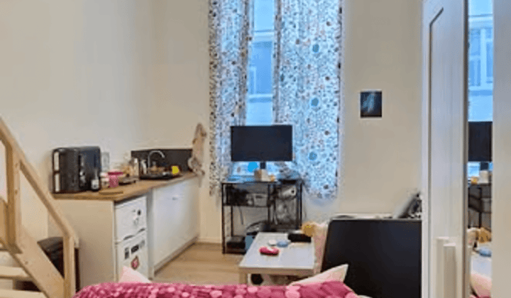 Studio · 20 m² · €880,-