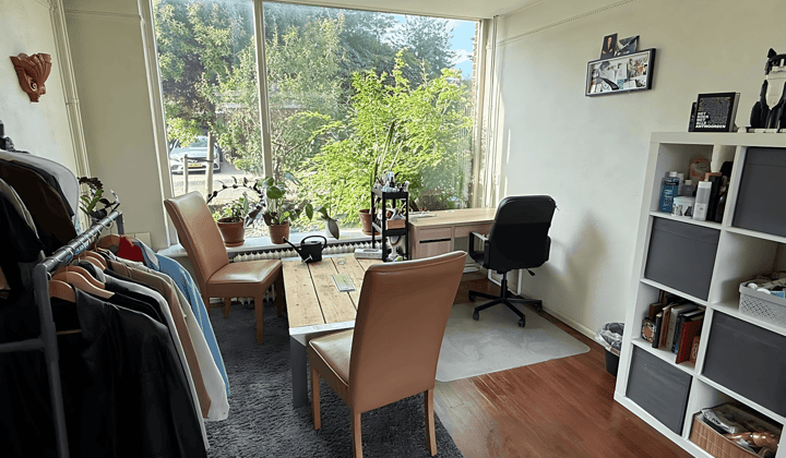 Kamer · 20 m² · €1200,-