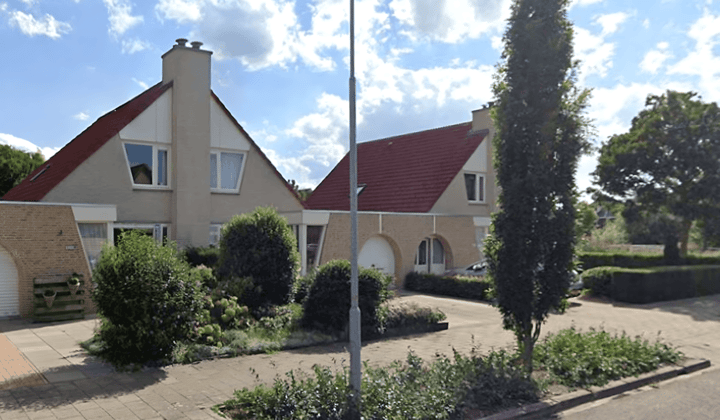Huis · 97 m² · €1468,-