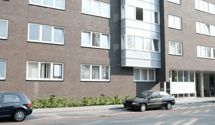 Studio · 20 m² · €498,-