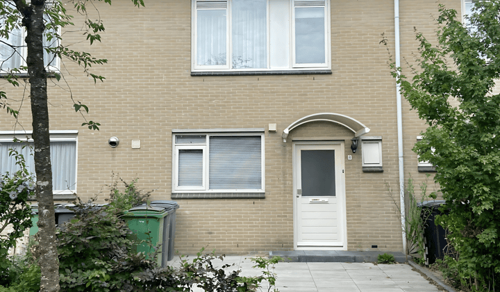 Huis · 123 m² · €3200,-