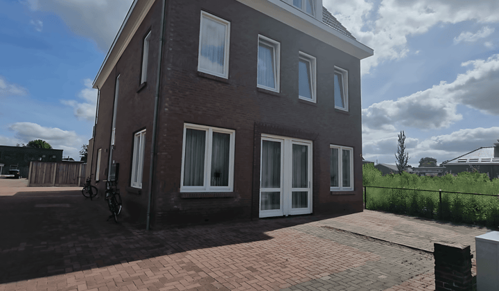 Appartement · 40 m² · €954,-