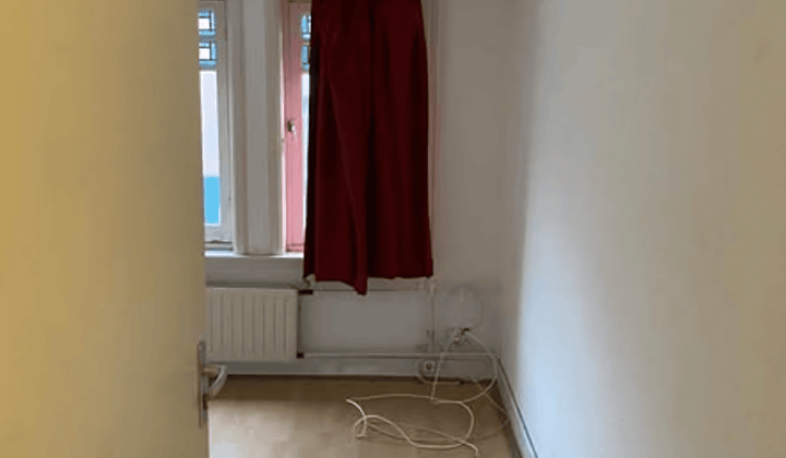 Kamer · 20 m² · €325,-