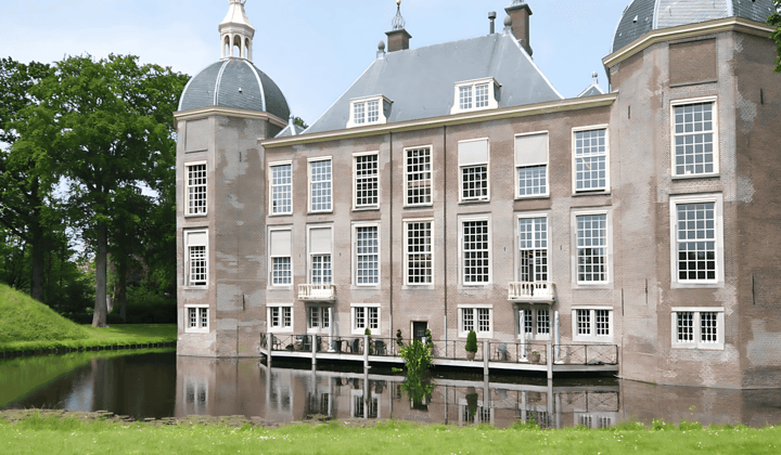 Kantoor · 1553 m² · €220,-